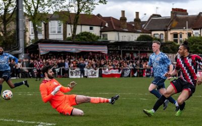 Clapton FC sink into the quicksand